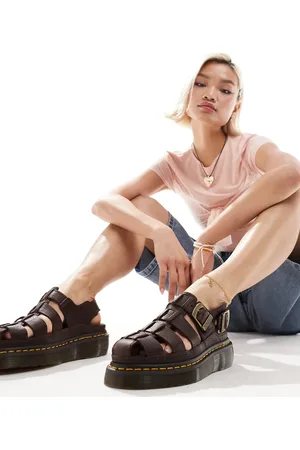 Dr. Martens Sandalias marrones estilo cangrejeras con suela Quad Wrenlie de Dr. Martens