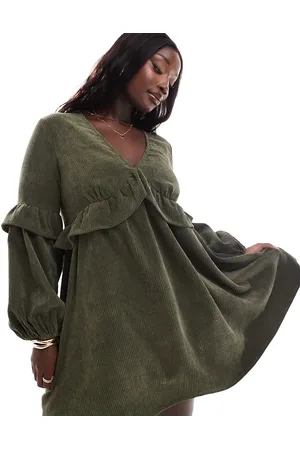 ASOS Vestido corto verde amplio con detalle de volante de pana de ASOS DESIGN Curve