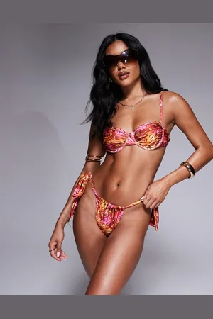 Candypants Top de bikini fruncido con aros y estampado abstracto de