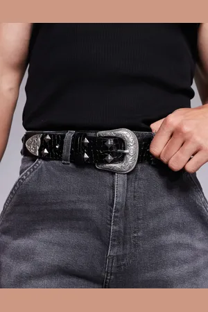 ASOS Cinturón efecto piel de cocodrilo de estilo wéstern con detalles de strass y tachuelas de cuero sintético de