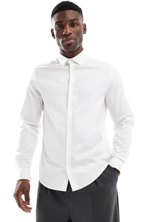 ASOS Camisa de vestir blanca de corte estándar de sarga fácil de planchar de