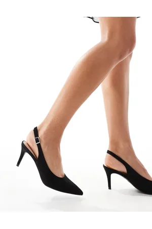 New Look Zapatos de salón negros con correa talonera de