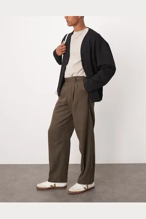 ASOS Pantalones de vestir marrones de pernera ancha con pinzas y diseño de espiga de mezcla de lana de