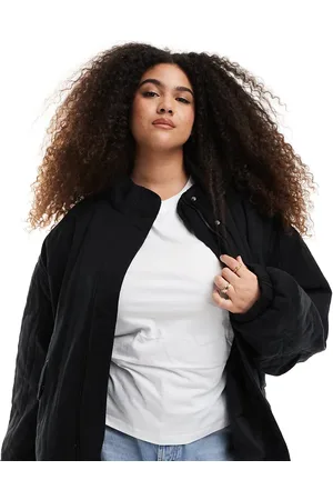 ASOS Chaqueta negra guateada con cuello alzado de ASOS DESIGN Curve