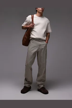 Dickies Pantalones capuchino de corte estándar con estampado milrayas Garyville de