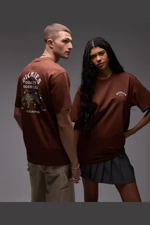 Dickies Camiseta capuchino con estampado gráfico en la espalda de leopardo Fort Lewis de