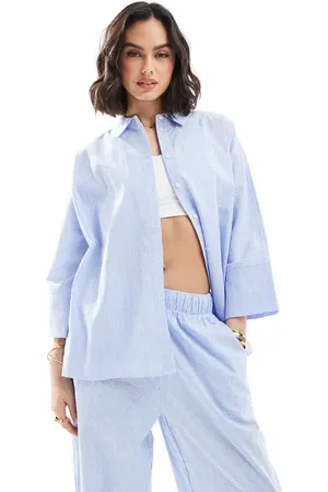 ONLY Camisa azul a rayas con mangas 3/4 de (parte de un conjunto)