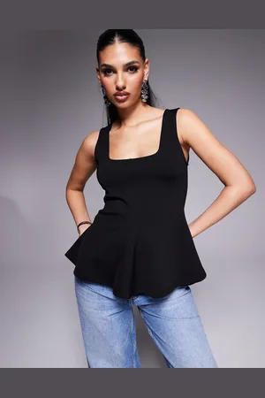 River Island Top con diseño de paneles de