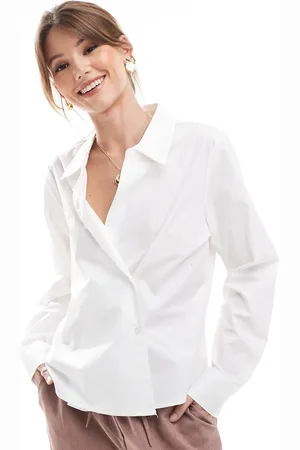 ONLY Camisa blanca de manga larga con tapeta de botones asimétrica de