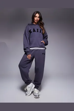 Kaiia Joggers oscuro con bajos ajustados de (parte de un conjunto)
