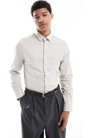 ASOS Camisa de vestir color de corte estándar de sarga fácil de planchar de -Neutro