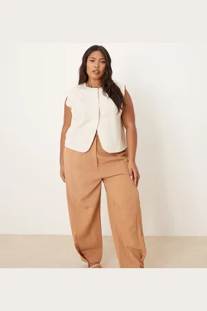 ASOS Pantalones de sastre color tostado con trabilla multiposición en el bajo de lino de Curve-Marrón