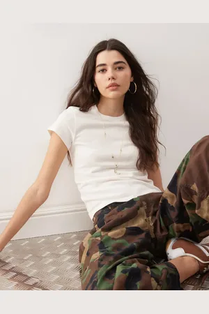 Weekday Camiseta blanco hueso de corte cuadrado de