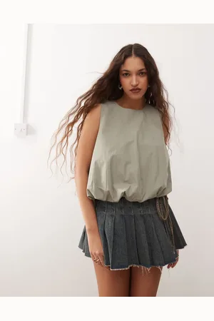 Monki Top abullonado de popelina de -Verde