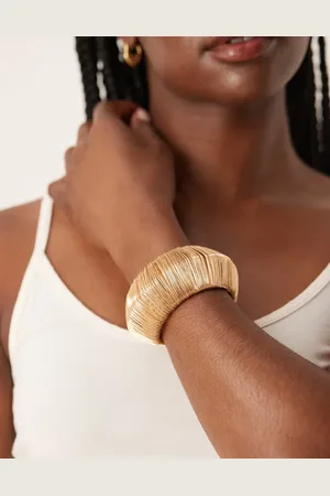ASOS Pulsera dorada con diseño de alambre cruzado de