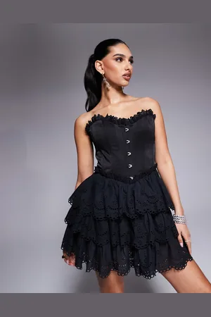 ASOS Vestido corto con corsé con escote palabra de honor y falda escalonada con bordados de