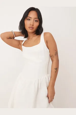 Forever New Vestido corto con cuello cuadrado y cintura baja de