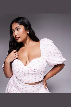 ASOS Top con estampado de florecitas y mangas abullonadas de algodón satinado de Curve (parte de un conjunto)