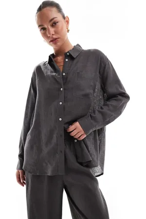 ONLY Camisa gris extragrande de mezcla de lino de (parte de un conjunto)