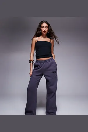 Kaiia Joggers gris oscuro de pernera ancha con logo bordado de Petite