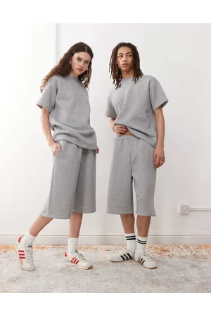 Reclaimed Pantalones cortos unisex de tejido de sudadera de (parte de un conjunto)