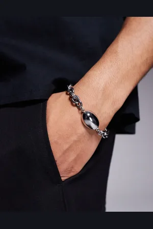 ASOS Pulsera plateada de eslabones extragrandes con charm ovalado de acero inoxidable resistente al agua de