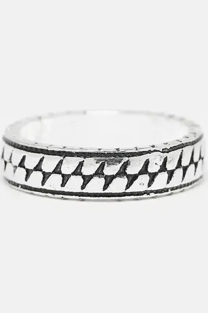 ASOS Anillo pulido con diseño de escamas texturizadas de