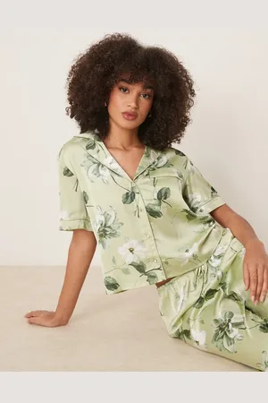 Abercrombie & Fitch Camisa de pijama verde de manga corta con estampado floral y botones de (parte de un conjunto)