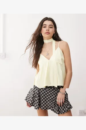 Reclaimed Set crema de top de tirantes estilo babydoll y bufanda de