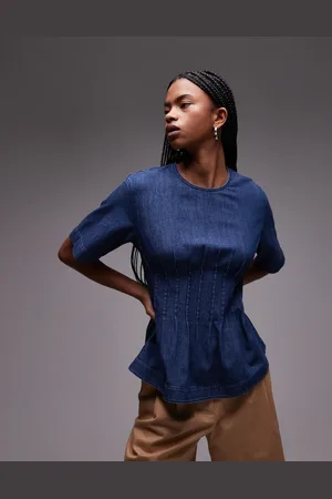 ARKET Blusa vaquera ligera con lavado azul medio y cuerpo plisado de