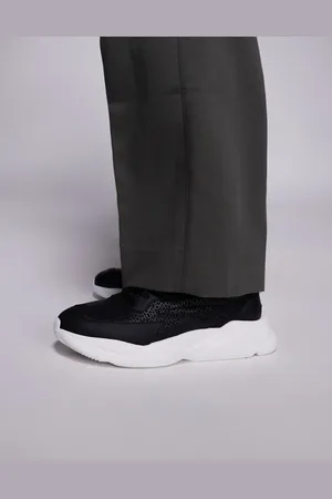 HUGO BOSS Zapatillas de deporte negras para correr con logo de monograma Leon de