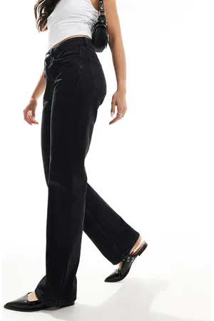 MANGO Vaqueros negros de pernera recta Matilda de