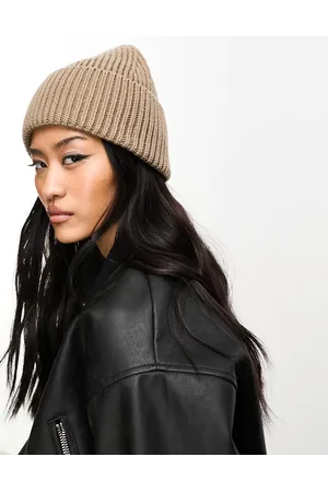 Object Gorro marrón topo de canalé de -Beis neutro