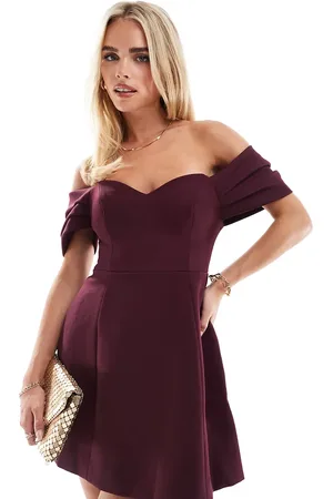 Forever New Vestido corto rojo con diseño estructurado y escote Bardot de