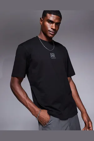 HUGO BOSS Camiseta negra holgada con logo plateado en la parte central del pecho Deckies de la colección cápsula Bull Racing de