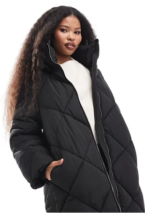 Miss Selfridge Abrigo de plumas largo guateado con capucha de