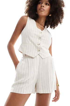 New Look Pantalones cortos blancos con raya diplomática de tejido efecto lino de