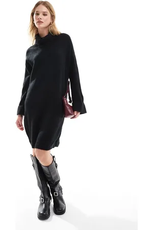 VERO MODA Minivestido de punto con cuello vuelto en de