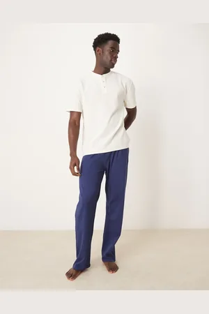 ASOS Pijama y blanco con cuello panadero de punto gofrado de