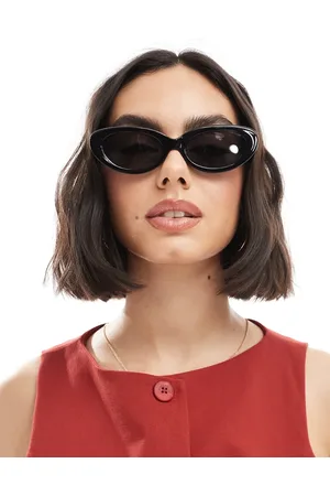 New Look Gafas de sol ovaladas negras de