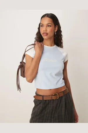 Dickies Camiseta y blanco hueso con diseño encogido, mangas raglán y logo de cuerda de estilo wéstern de