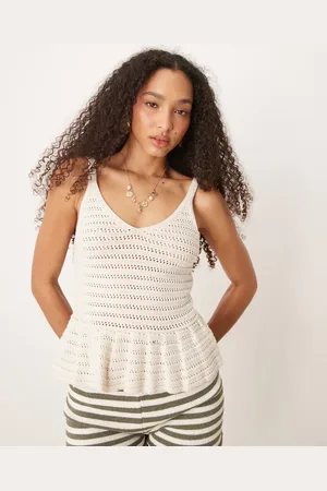 New Look Top de tirantes con sobrefalda de punto de