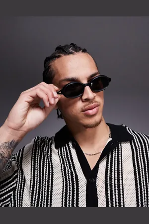 ASOS Gafas de sol ovaladas en con lentes ahumadas de