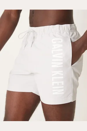 Calvin Klein Shorts de baño gris claro con logo Intense Power de