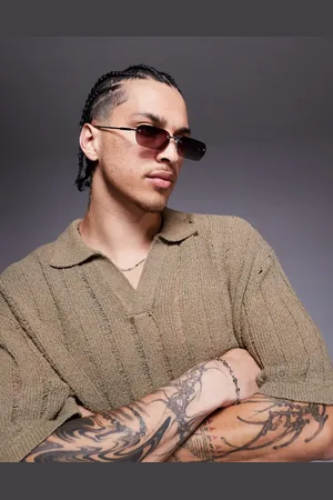 ASOS Gafas de sol con montura al aire, patillas plateadas y lentes burdeos degradadas de