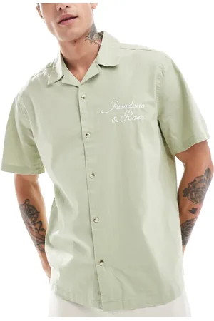 ASOS Camisa salvia con cuello de solapas y bordado en el pecho de
