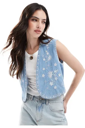 ASOS Chaleco vaquero medio con bordados de denim suave de (parte de un conjunto)