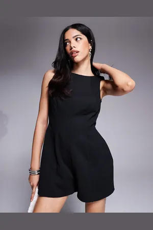 ASOS Mono corto de corte tulipán estructurado con cuello barco de