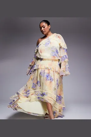 ASOS Vestido largo de chifón con estampado floral, mangas extragrandes y diseño adornado de perlas de Curve