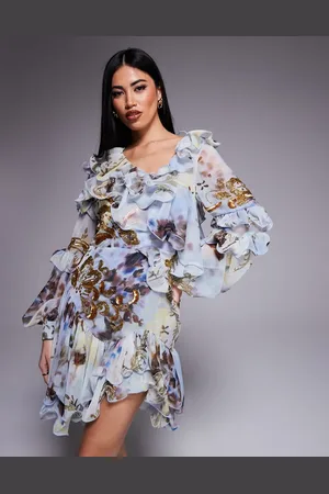 ASOS Vestido corto asimétrico con estampado floral de estilo wéstern y abalorios de chifón y organza de